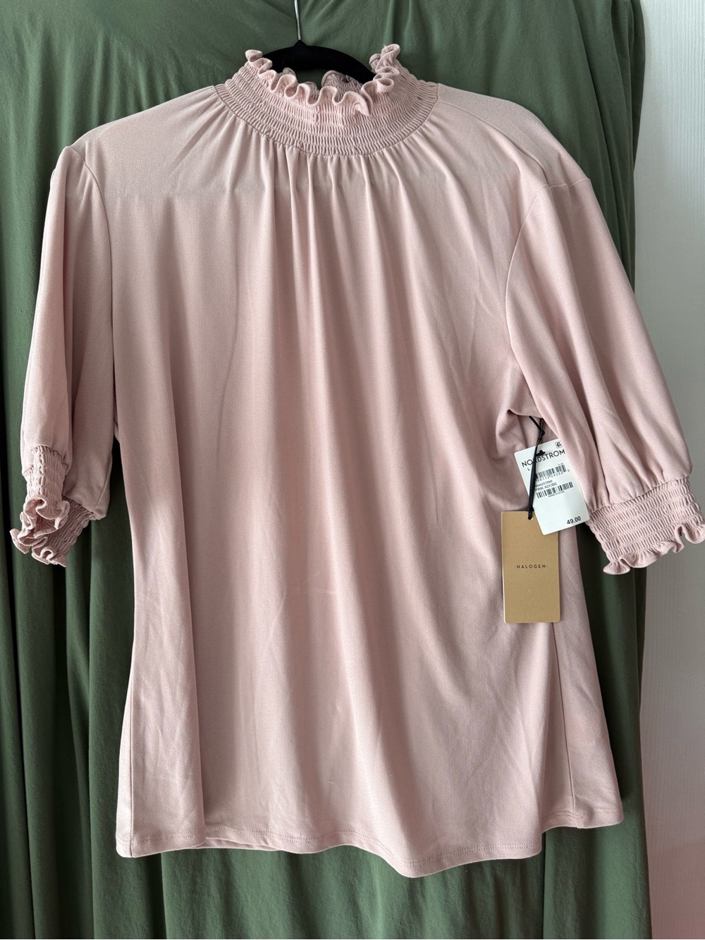 Halogen Soft Blush Pink Smocked Ruffle Neck Short Sleeve Top Sz L
